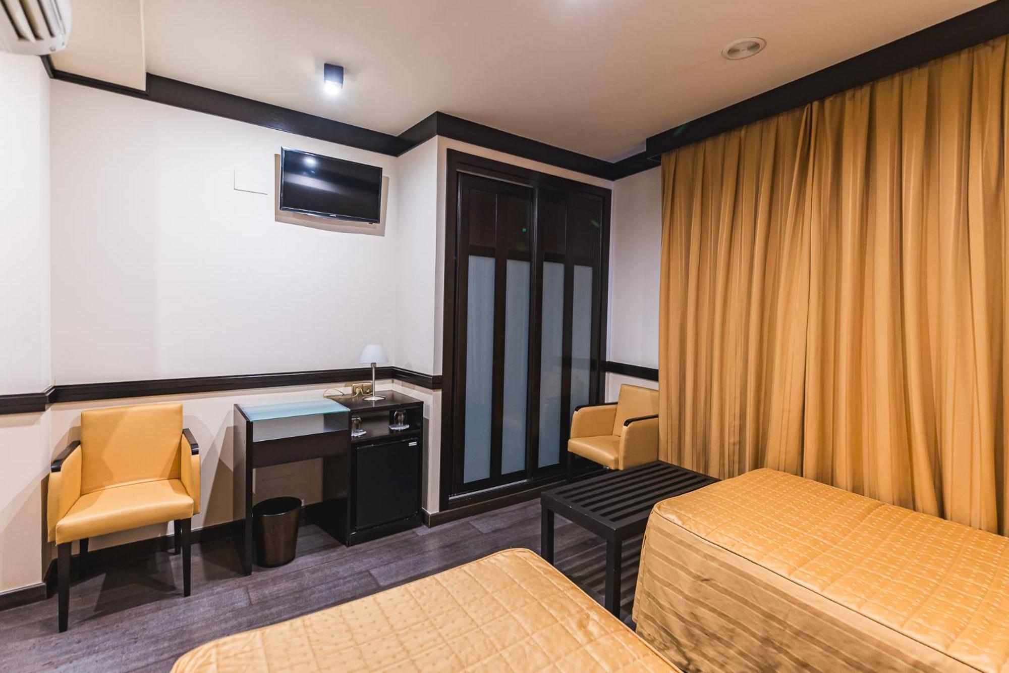אלבורקרקה Hotel Machaco מראה חיצוני תמונה